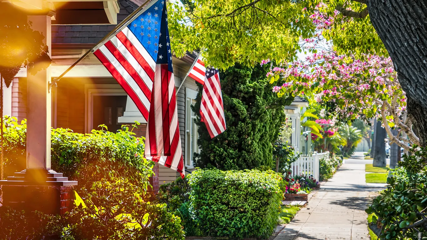 Things Americans Think Are Normal (That Still Confuse Me After 8 Years)